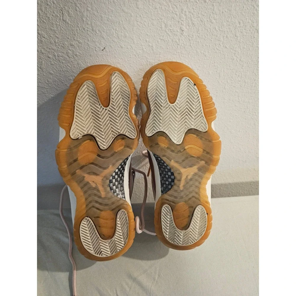 Jordan 8 Women Rose Gold Metallic Leather Retro 11 Low Sneakers AH7860-105